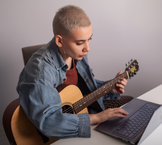 Lira Educa - Cursos de música online